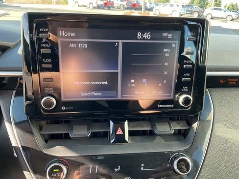 Used 2022 Toyota Corolla LE w/ Carpet Mat Package (TMS) FWD image 25