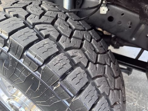 Used 2000 Ford F250 XLT image 15