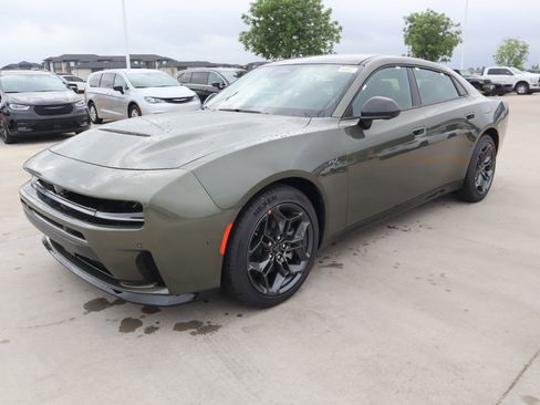 New 2026 Dodge Charger R/T AWD/4WD image 12