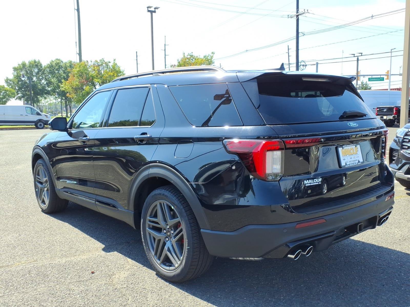 New 2027 Ford Explorer ST w/ Sun And Sound Package AWD/4WD image 4