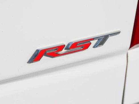 Used 2022 Chevrolet Silverado 1500 RST w/ Z71 Off-Road Package AWD/4WD image 28