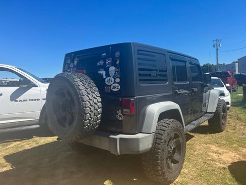 Used 2017 Jeep Wrangler Unlimited Sport w/ Quick Order Package 24S AWD/4WD image 10