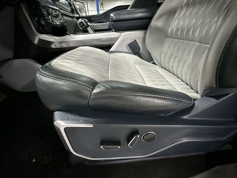 Used 2023 Ford F150 Limited image 18