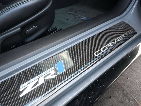 Used 2010 Chevrolet Corvette ZR1 w/ Preferred Equipment Group RWD image 40