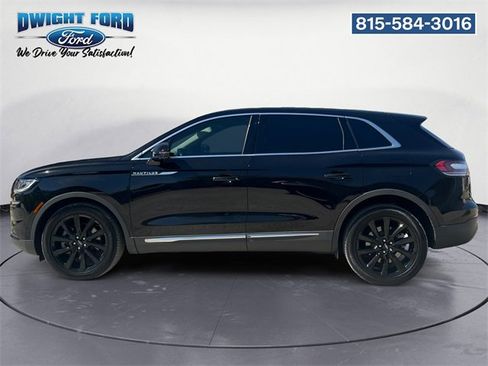 Used 2021 Lincoln Nautilus Reserve w/ Monochromatic Package image 2