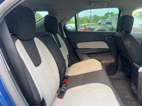 Used 2010 Chevrolet Equinox LS FWD image 14