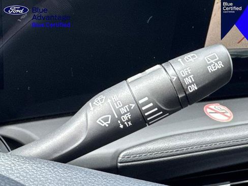 Used 2024 Buick Encore GX Sport Touring FWD image 17