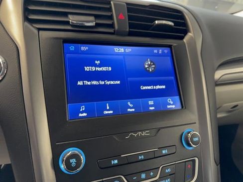 Certified 2020 Ford Fusion SE image 7