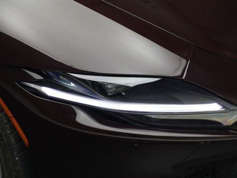 Certified 2023 Ferrari Roma image 32