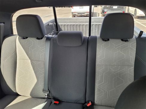 Used 2023 Toyota Tacoma TRD Off-Road image 11