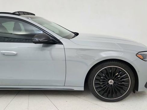 Used 2024 Mercedes-Benz E 350 4MATIC Sedan image 7