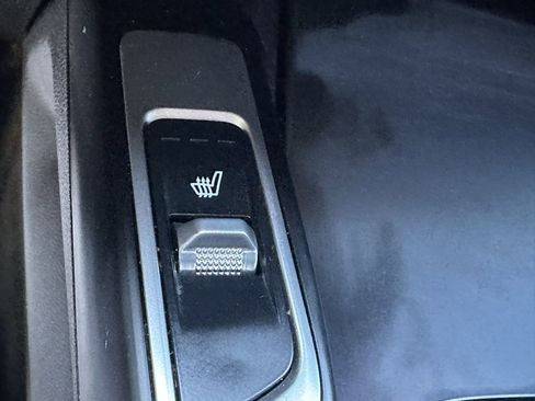 Used 2022 Kia Sorento S w/ Panoramic Sunroof Package FWD image 42