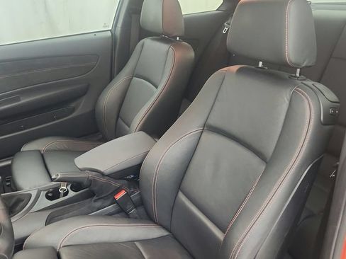 Used 2011 BMW 1 Series M RWD image 37