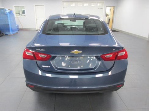 Used 2025 Chevrolet Malibu LT FWD image 6