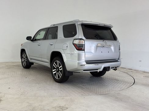 Used 2023 Toyota 4Runner Limited AWD/4WD image 3