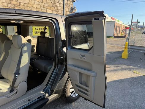 Used 2011 Honda Element LX image 18