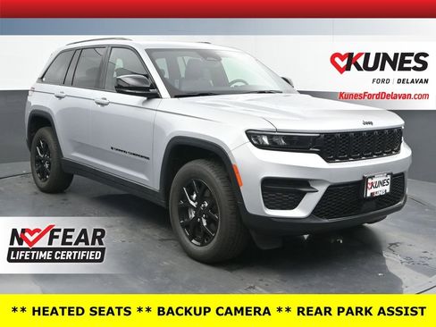 Used 2024 Jeep Grand Cherokee Altitude image 1