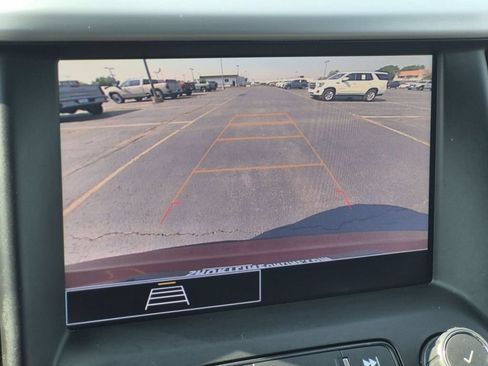 Used 2021 GMC Acadia SLE w/ Driver Convenience Package AWD/4WD image 24