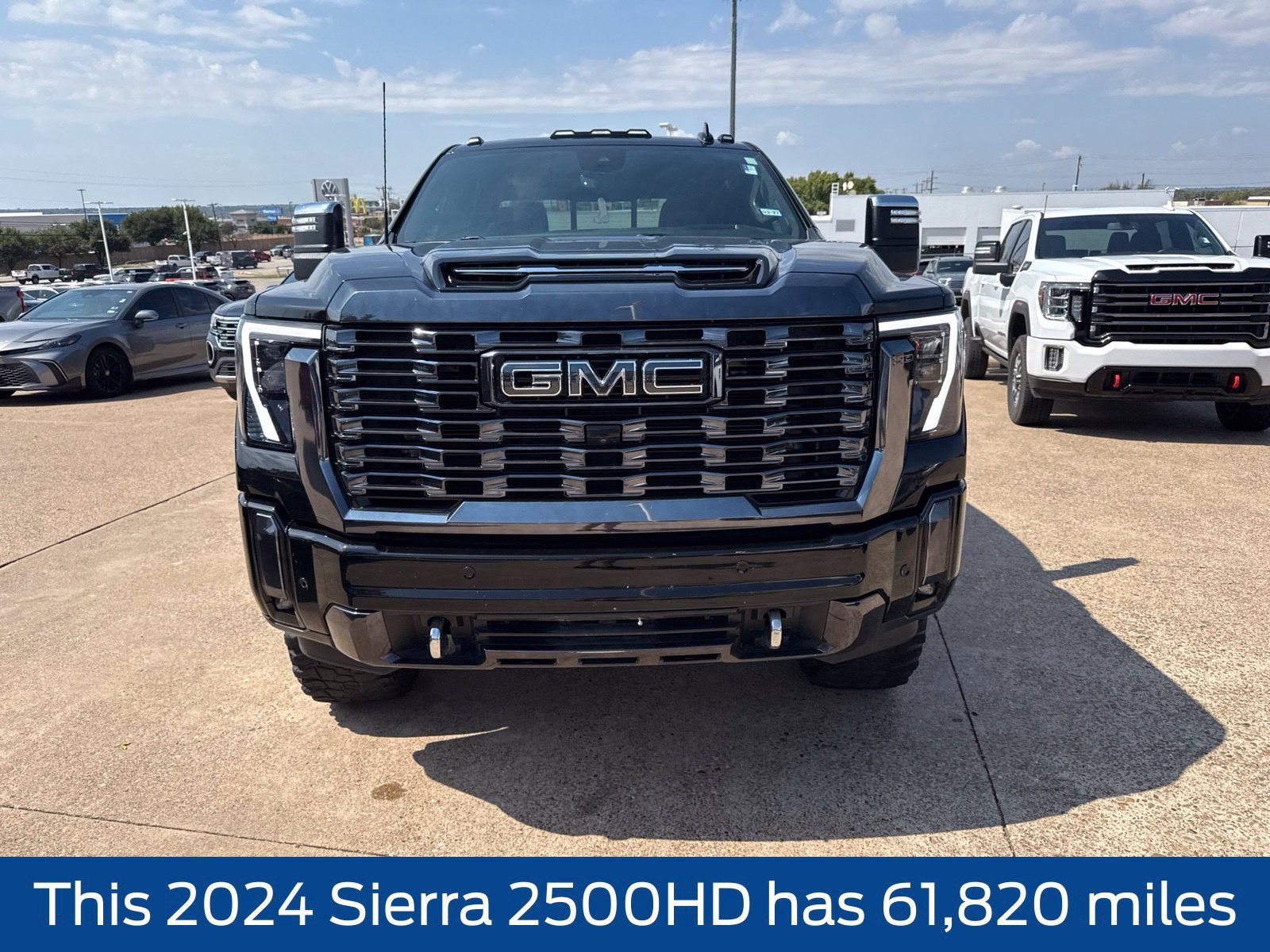 Used 2024 GMC Sierra 2500 Denali Ultimate AWD/4WD image 2