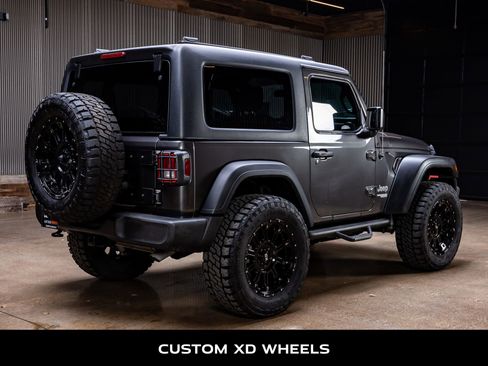 Used 2019 Jeep Wrangler Sport image 9