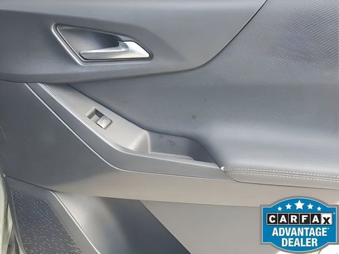 Used 2025 Chevrolet Equinox LT w/ Convenience Package II AWD/4WD image 33