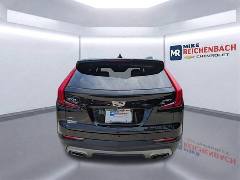 Used 2020 Cadillac XT4 Premium Luxury w/ Driver Awareness Package AWD/4WD image 5