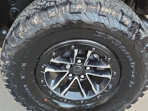 New 2026 Jeep Wrangler Unlimited Rubicon 392 image 32