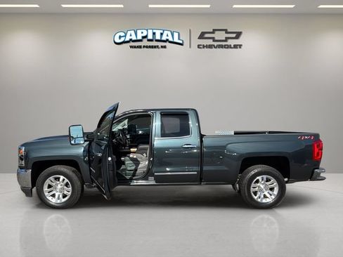 Used 2018 Chevrolet Silverado 1500 LTZ w/ LTZ Plus Package AWD/4WD image 12