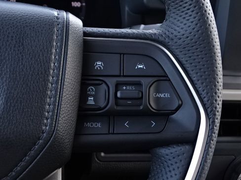 New 2025 Toyota Tacoma TRD Off-Road image 28