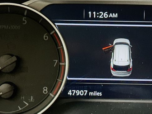 Used 2024 Nissan Rogue SV image 18