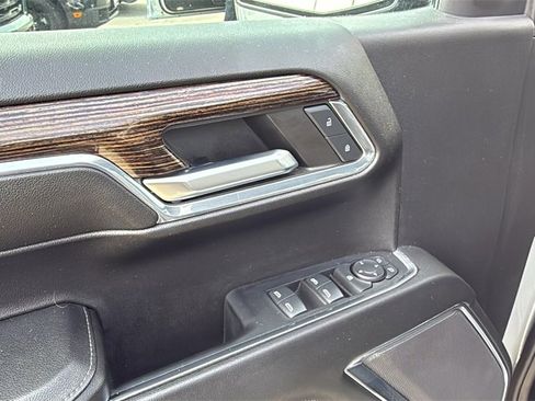 Used 2024 GMC Sierra 1500 Elevation image 7