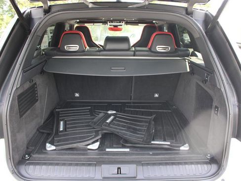 Used 2019 Land Rover Range Rover Sport SVR image 33