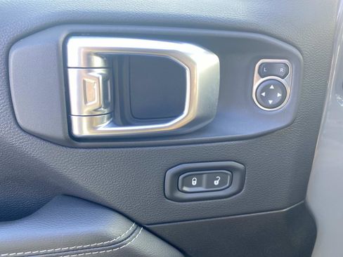 Used 2023 Jeep Wrangler Sahara w/ Cold Weather Group image 22