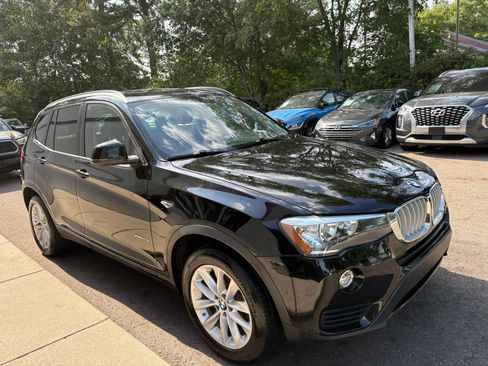 Used 2017 BMW X3 xDrive28i AWD/4WD image 4