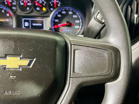 Used 2020 Chevrolet Silverado 1500 Custom w/ Custom Value Package image 19