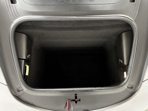 Used 2013 Porsche 911 Carrera image 17