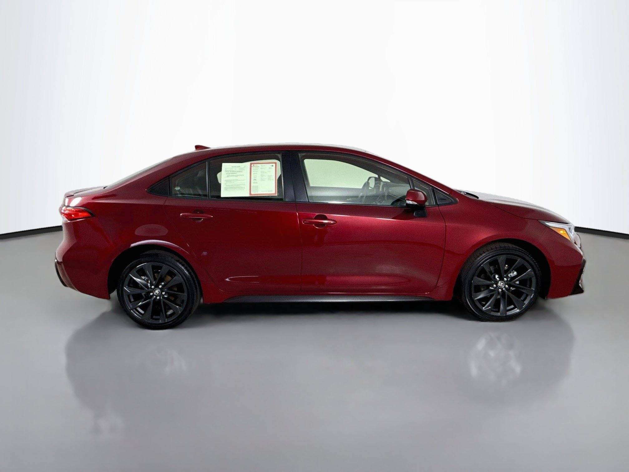 Certified 2024 Toyota Corolla SE FWD image 9