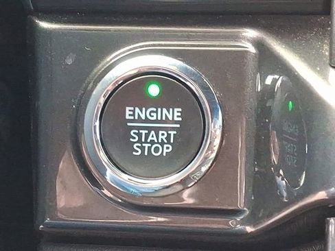 Used 2021 Ford F150 XLT w/ Equipment Group 302A High image 23