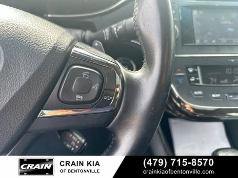 Used 2013 Toyota Avalon XLE Touring FWD image 21
