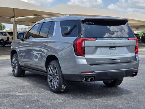 Certified 2025 GMC Yukon Denali Ultimate AWD/4WD image 6