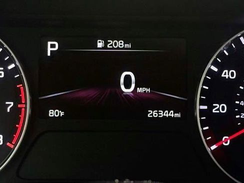 Certified 2023 Kia Forte LXS w/ LXS Technology Package FWD image 16