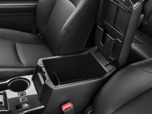 Used 2018 Toyota 4Runner TRD Pro AWD/4WD image 9