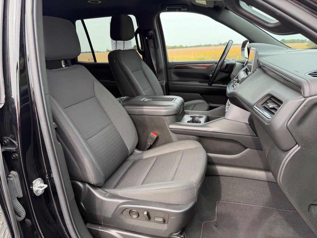 Used 2022 GMC Yukon SLE w/ Gmc Pro Safety Plus Package AWD/4WD image 22