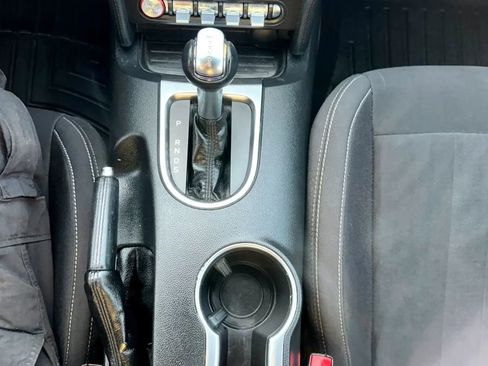Used 2019 Ford Mustang Coupe w/ Equipment Group 101A RWD image 17