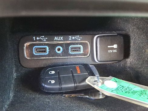 Certified 2020 Jeep Grand Cherokee Laredo image 23