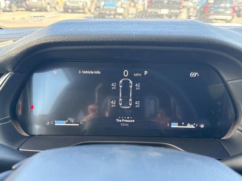 New 2026 Jeep Grand Cherokee L Laredo AWD/4WD image 36