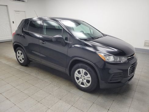 Used 2019 Chevrolet Trax LS w/ Tint and Cruise Package image 11