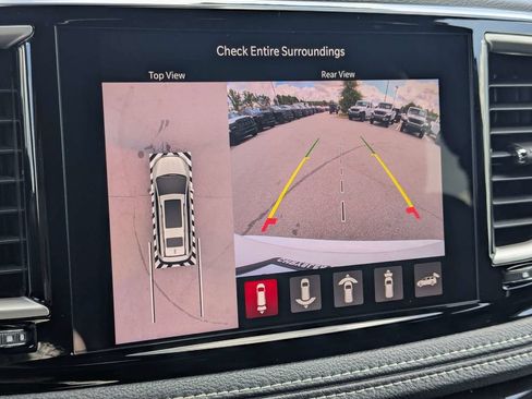 New 2027 Chrysler Pacifica Select w/ Family Tech Group FWD image 35
