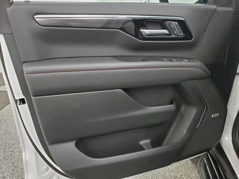 Used 2025 Chevrolet Tahoe RST w/ Comfort Package image 12