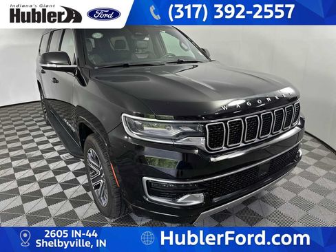 Used 2023 Jeep Wagoneer L Series II AWD/4WD image 1